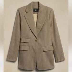 The Lido Sculpted Italian Wool Blazer NWT